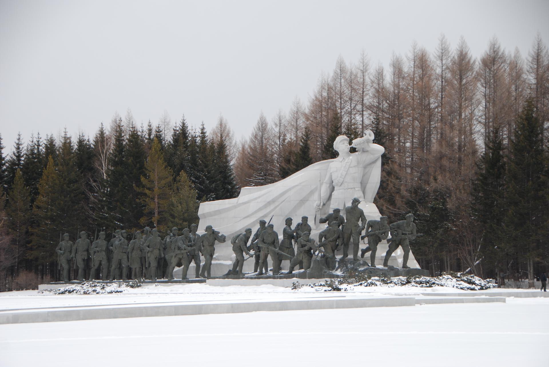 Group Sculpture of Samjiyon Grand Monument