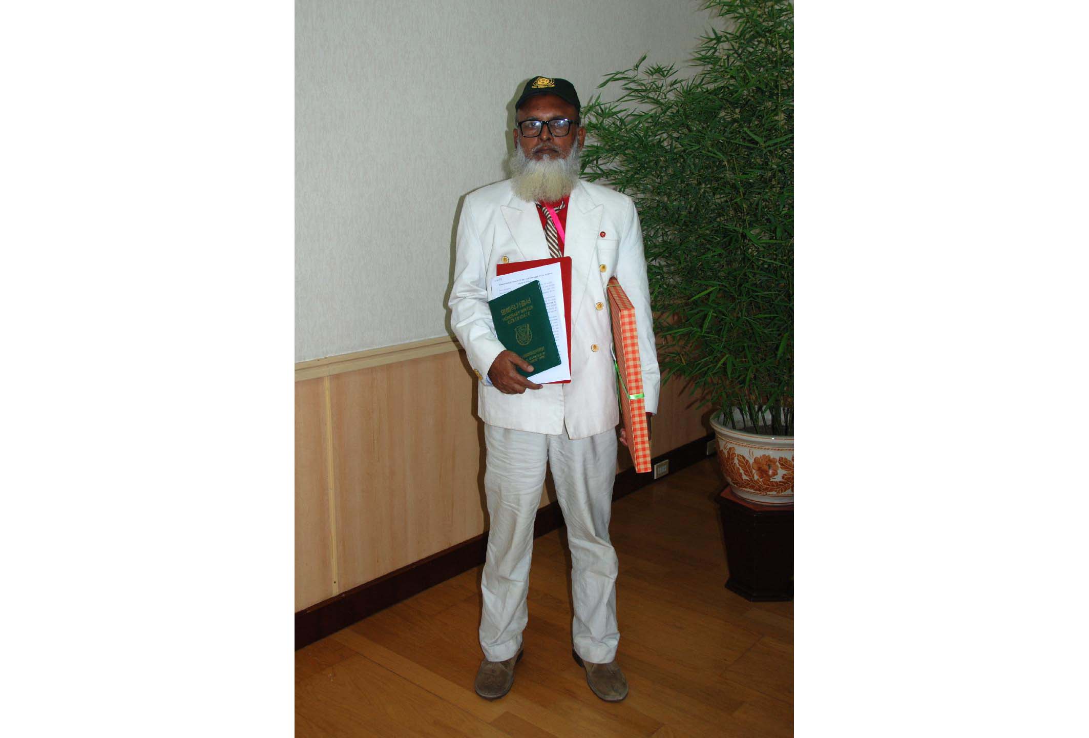 Prize winners of International Literary Works Contest 