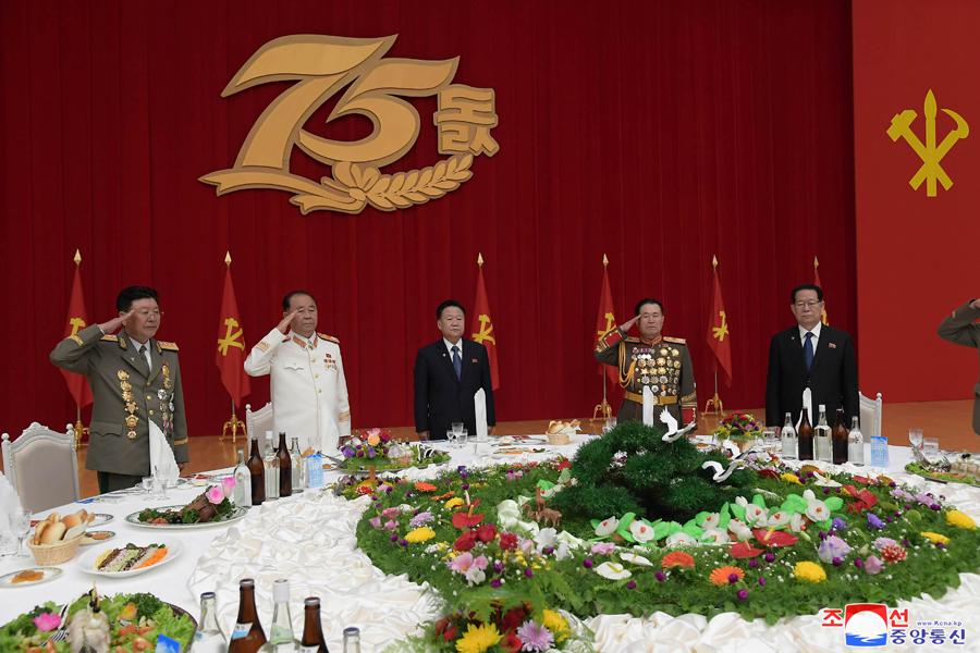 Celebration banquet was held on the occasion of the 75th founding anniversary of the Workers' Party of Korea